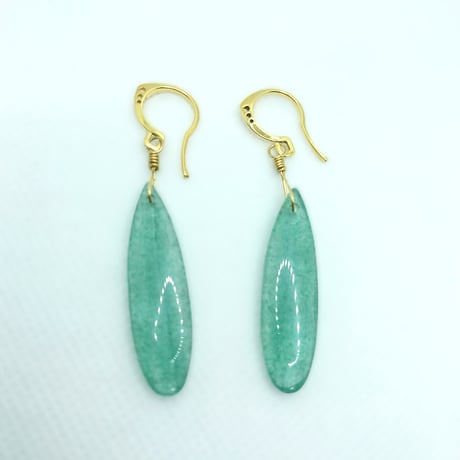 グリーンカルセドニーのピアス