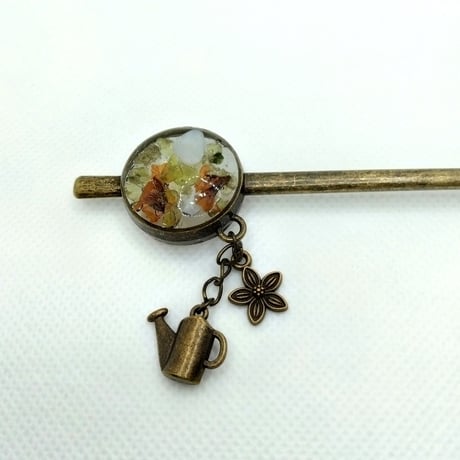 天然石を封印したかんざし【ハンドメイド】