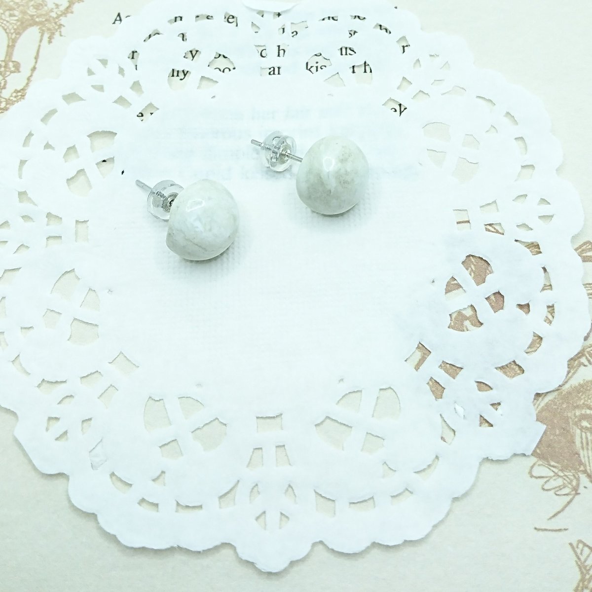 45000→38000 糸魚川翡翠　ピアス　ラウンドファセットカット 45000→38000 糸魚川翡翠 ピアス ラウンドファセットカット