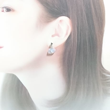 【天然石】アクアマリンスタッドピアス【一点もの】