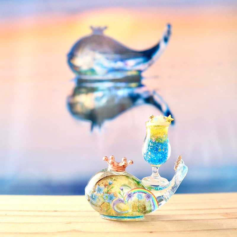 潤う手乗りクジラ【夢見るクリームソーダ】〜桔梗を咲かすムーンボウ