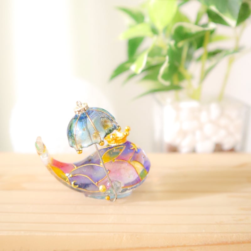 潤うステンドグラス風手乗りクジラ】〜星降る傘と夜の花〜 | irohaya.