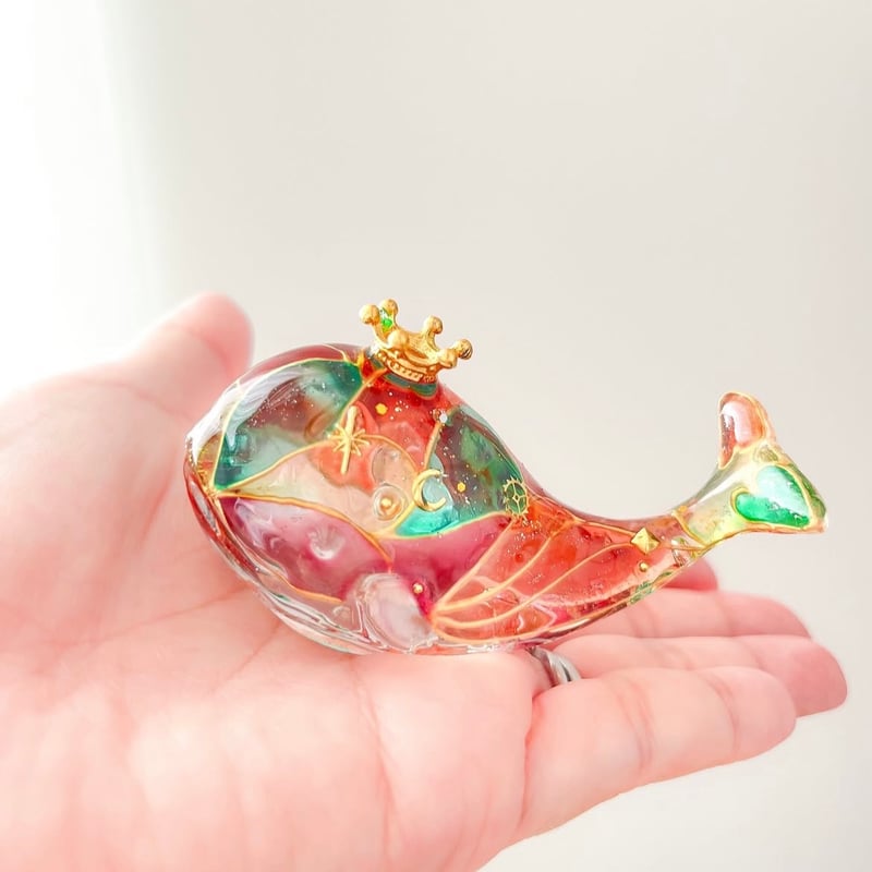 r*i様 ウラシク　コレクション品 ☆購入不可 9/12抽選販売☆【手のひらクジラ】潤うステンドグラス風