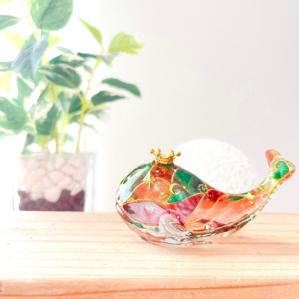 ☆購入不可 9/12抽選販売☆【手のひらクジラ】潤うステンドグラス風