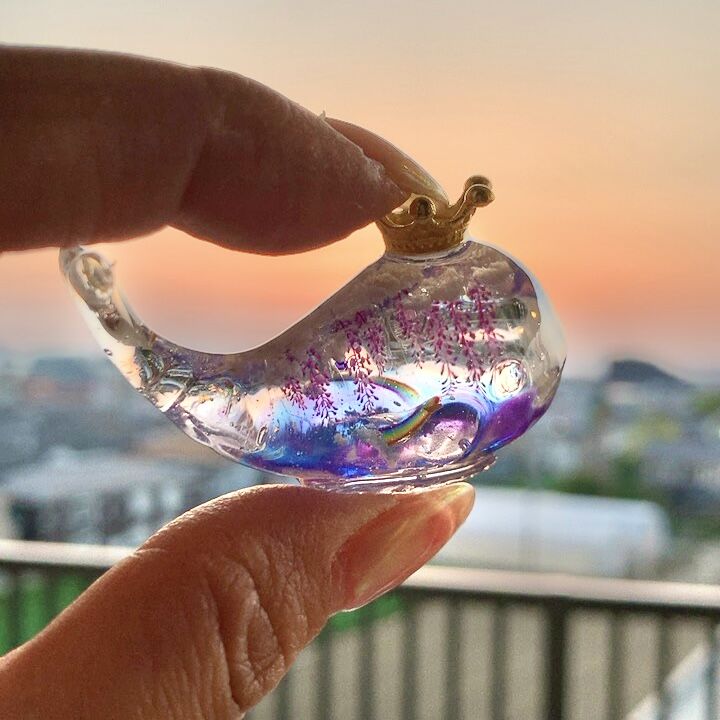 コレクション品　一点限り　ウラシク　12枚 潤う手乗りクジラ〜時を刻むクラゲと青の雫世界〜 | irohaya.