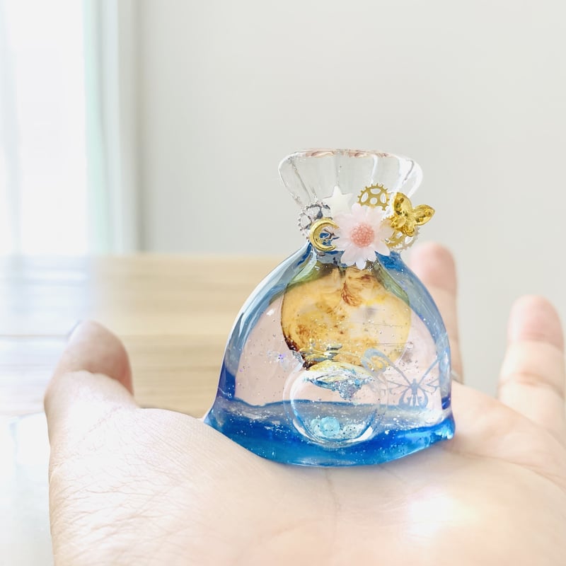 Kinchaku〜輝く月の雫 スノードーム〜 | irohaya.