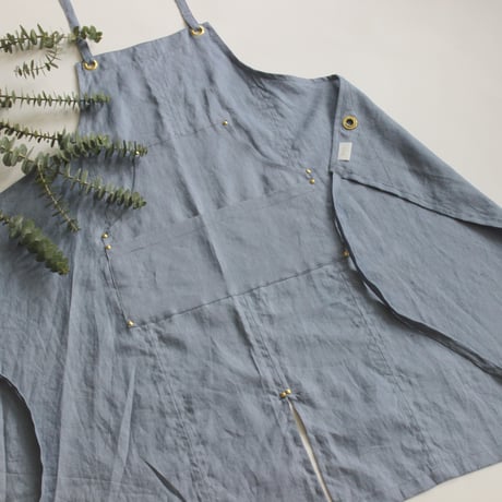 【Eyelet switching apron】Grayish blue