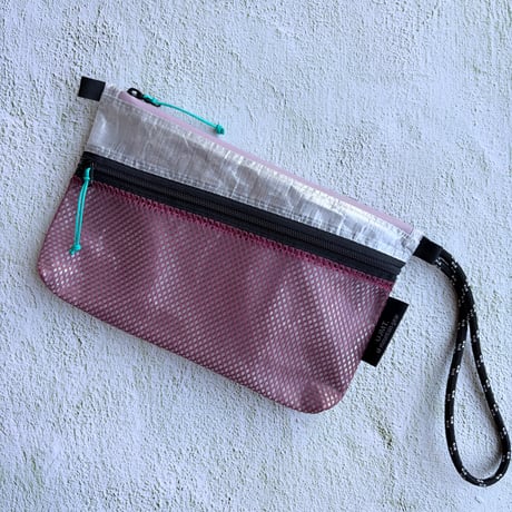 UL wallet pouch DCF