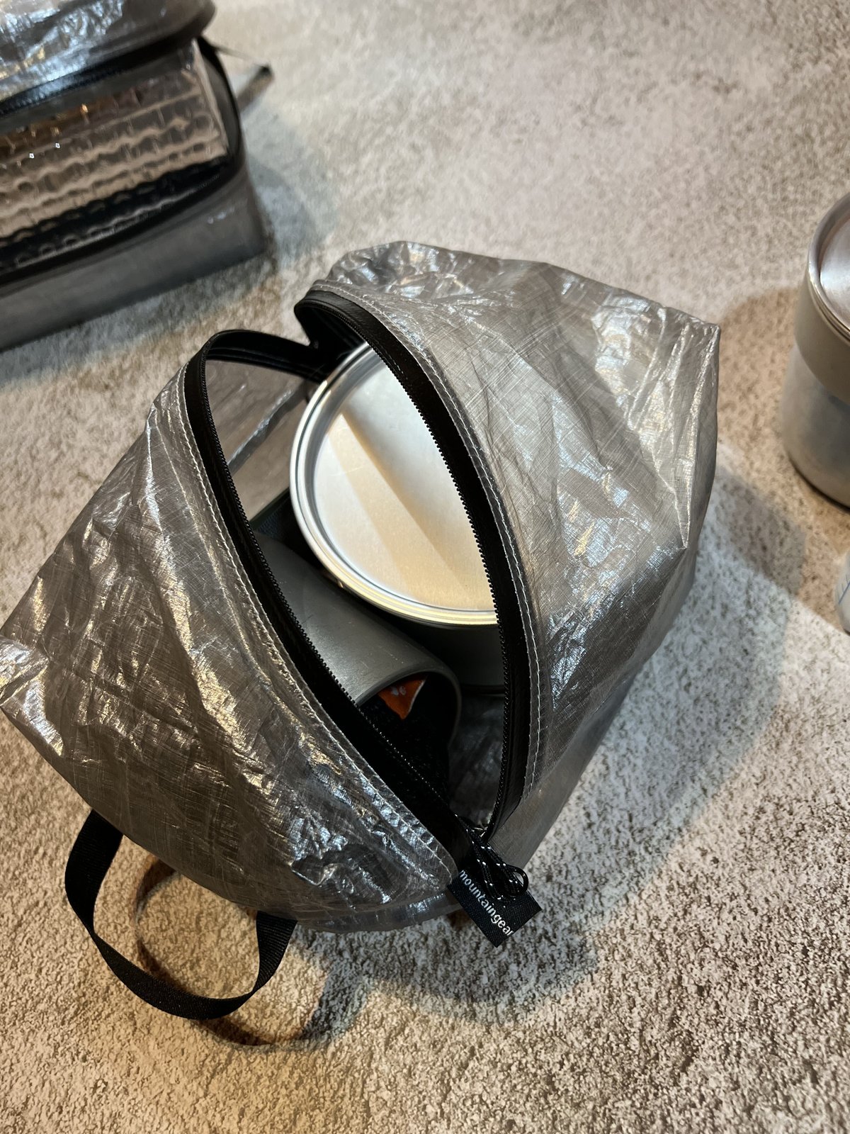 送料関税込【GALLERY DEPT.】ベンチュラ ダメージ加工フーディー GALLERY DEPT.☆関税込☆ベンチュラ ダメージ加工 フーディー