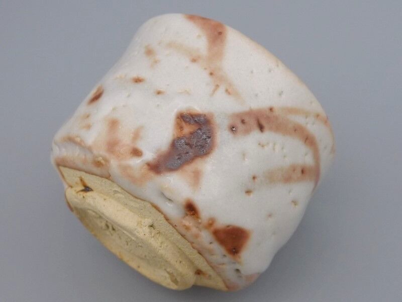 人間国宝 加藤卓男 志野ぐい呑 | 昔縁