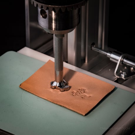 【プレス機とレーシングポニーの機能が一体化！】新作・PressPony