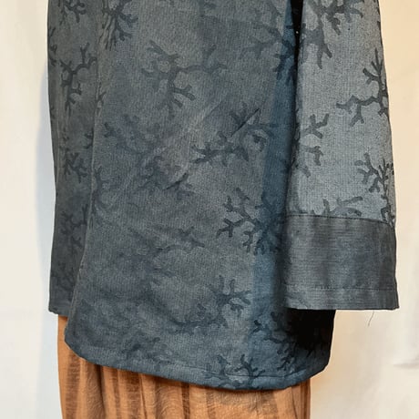 藍と柿渋重ね染めプルオーバー24055