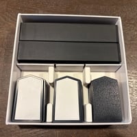 【ゲムマ2026春・現地渡し】キャラクターごいた用タイルスタンド&インサートセット ¥2,200(税込)