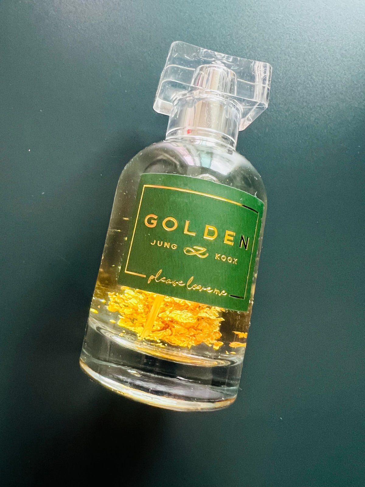 BTS ジョングク GOLDEN 展示会 香水 グク ウォーターベース BTS
