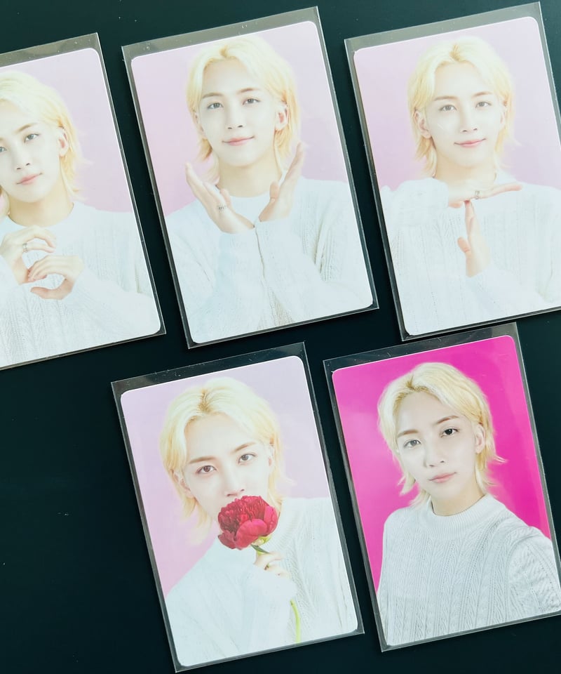 在庫あり・即発送】[seventeen]SEVENTEEN CAFE in Seoul ☆T