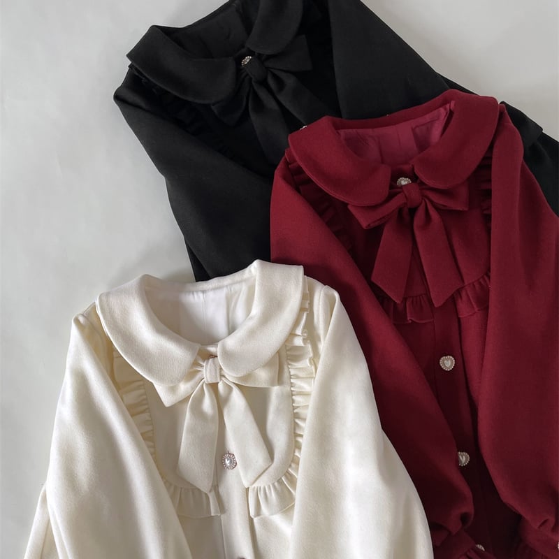 ヨークフリルリボンドーリーコート ヨークフリルリボンドーリーコート – pium