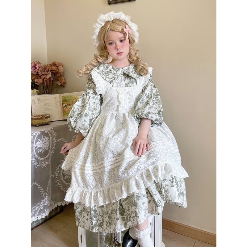 お洒落な～花柄レースエプロンです❣️ Little Painter フラワーレースエプロン | tulle オンラインストア