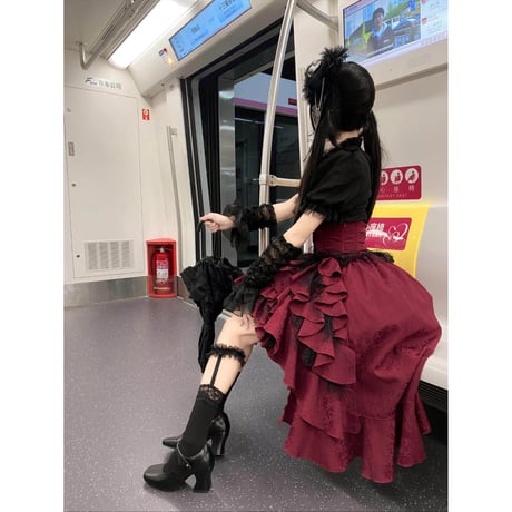 Raven Waltz フィッシュテールスカート　ボルドー