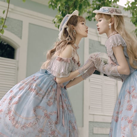 Villanelle Gardensオフショルワンピース　2色