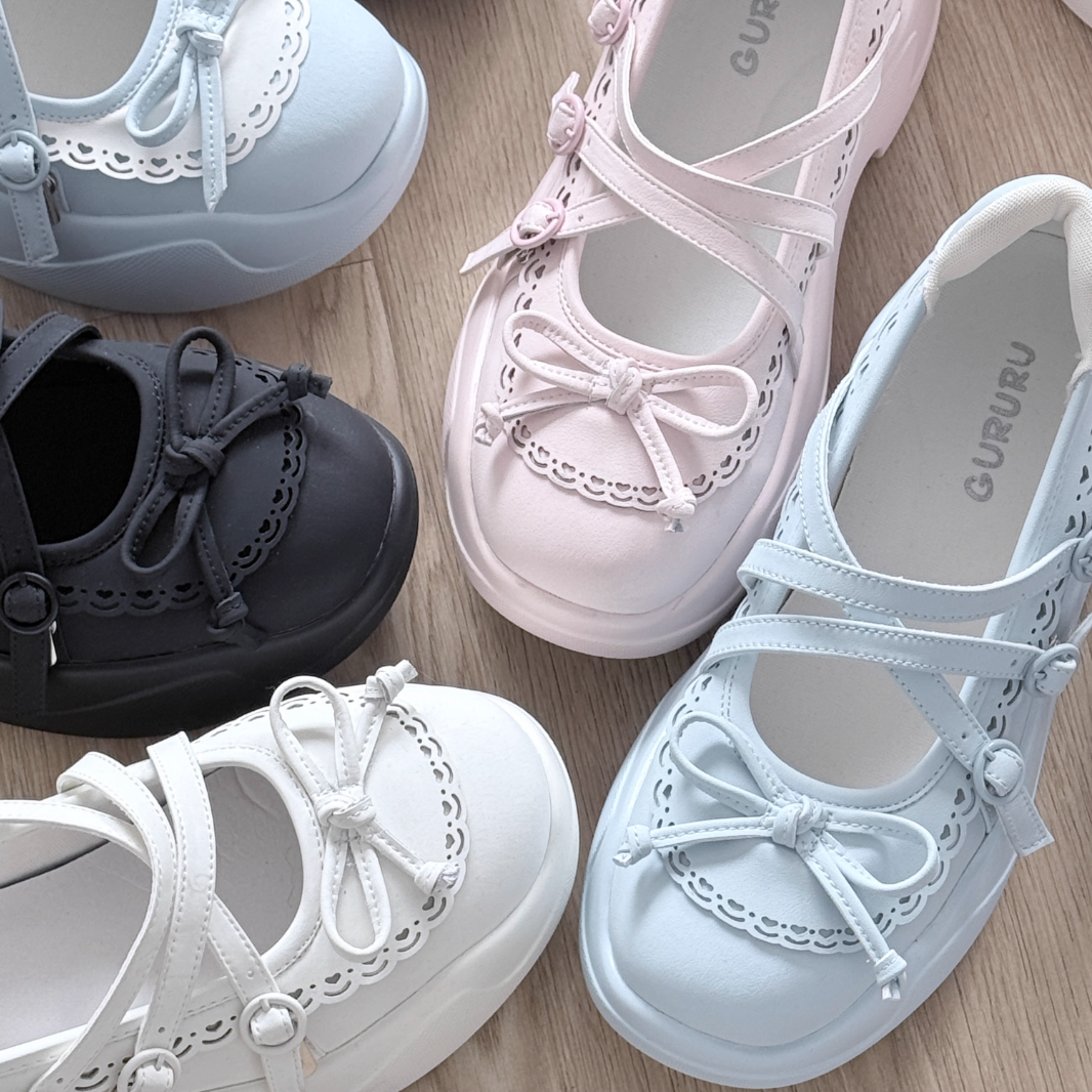 ストラップスニーカー サックス | tulle オンラインストア