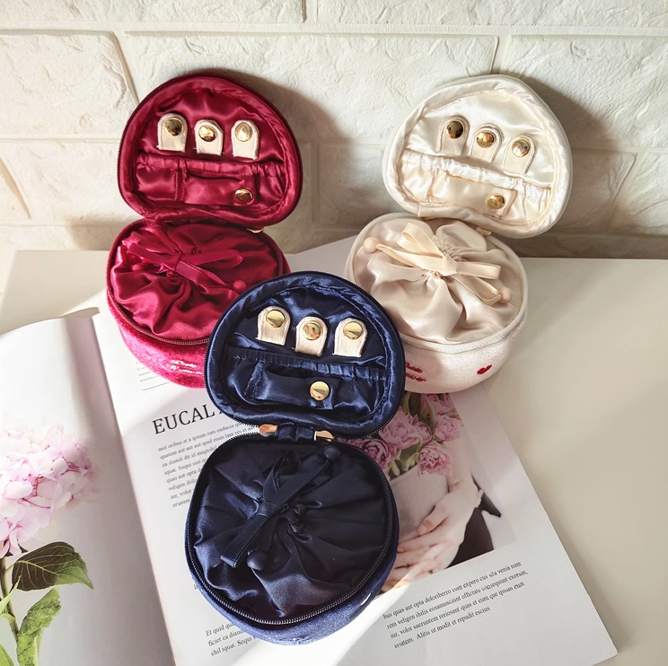 ペガサスエンジェル、ローゼユグドラシル、オートクチュール、ポーチセット ペガサスエンジェル、ローゼユグドラシル、オートクチュール、ポーチセット