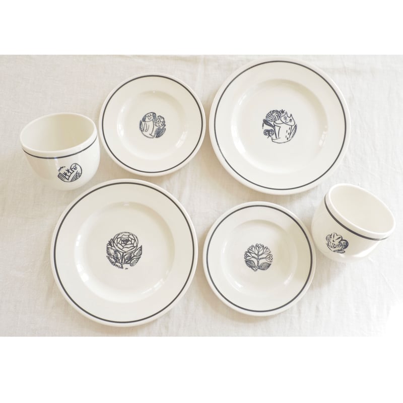 週末お値下げ！鹿児島睦JOHN JULIANライオンとお花のボウル 2個セット JOHN JULIAN｜BEAKER 8.5x 9.5cm - doinel(ドワネル) | キナリノモール