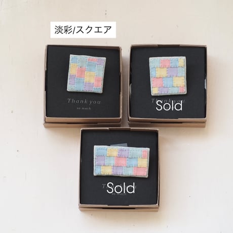 acolier モザイクブローチ