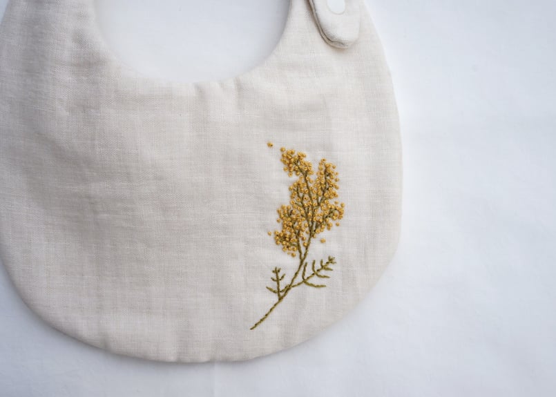 刺繍スタイ（ミモザ） | ito