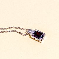 ガーネットのレクタングルネックレス
