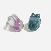 伏せうさぎ　置物