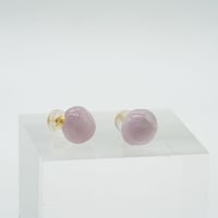 クンツァイトのピアス