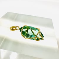 K18フローライトのペンダントトップ