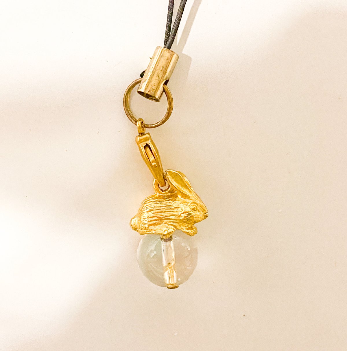 鶴天根付け アンティーク 八咫烏根付〔ヤタガラスネツケ〕 | iichi 日々の暮らしを