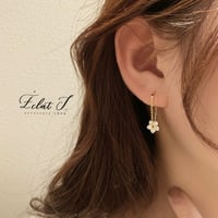 ◉フローラルチャームリングピアス◉