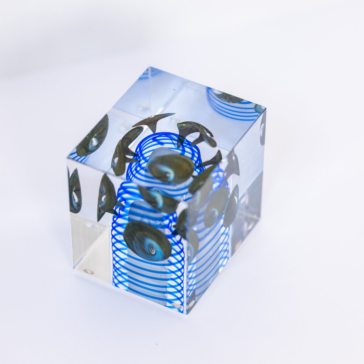 iittala Oiva Toikka Cubes (Annual Cube 2019) |