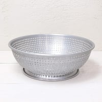 松野屋 アルマイトざる 30cm