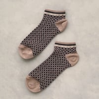《men's》zigzag ankle socks <charcoal × mocha> M-K02