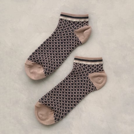 《men's》zigzag ankle socks <charcoal × mocha> M-K02