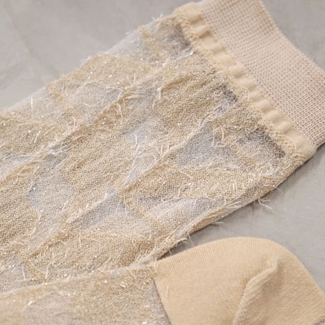 shiny fringe see-through <beige> L-M85
