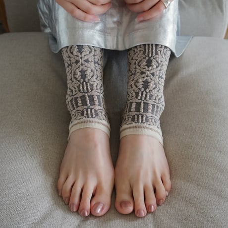 arabesque ankle cover socks (long) <greige> L-L17