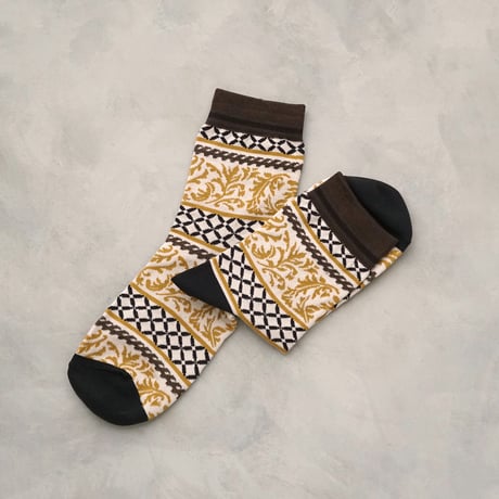 acanthus border <beige> L-S59