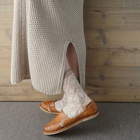 see-through clover tile <beige> L-M37