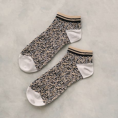 《men's》noise ankle socks <black × beige> M-K01