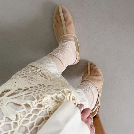 motif lace ankle cover socks <beige> L-L16