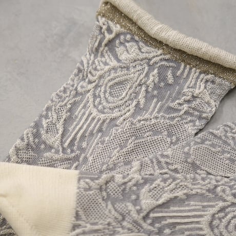 paisley lace  <gray> L-S10