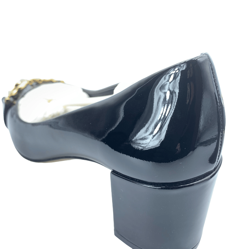 Salvatore Ferragamo フェラガモ ガンチーニ　パンプス ☆日本未入荷☆】 Salvatore Ferragamo ☆ ガンチーニパンプス