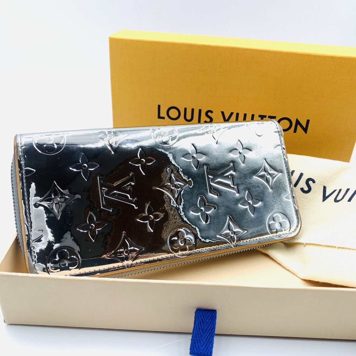 LOUIS VUITTON モノグラム・ミラー ジッピーウォレット・ヴェル LOUIS VUITTON モノグラム・ミラー ジッピーウォレット・ヴェル