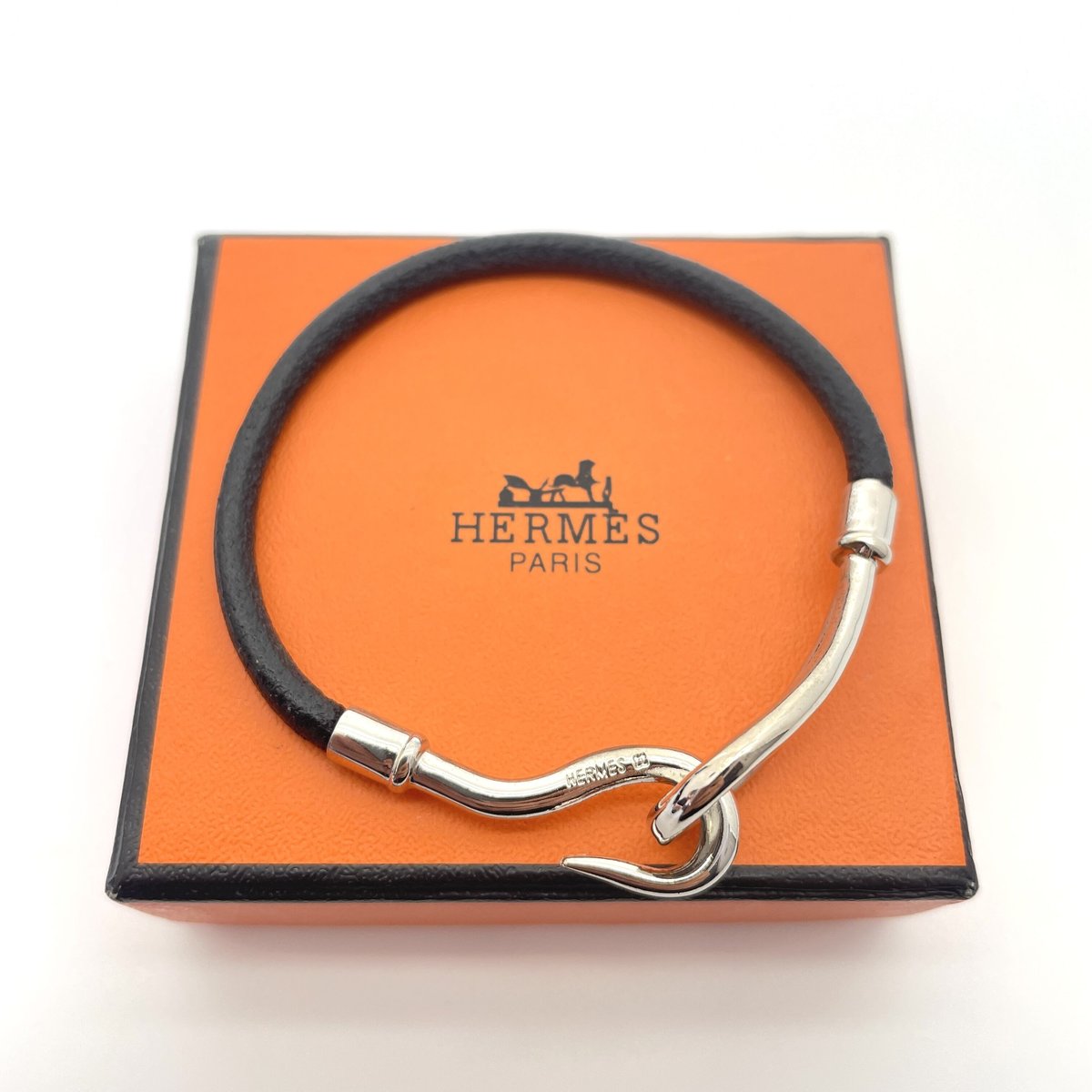 エルメス HERMES ジャンボブレスレット アクセサリー 小物 ブレスレット レザー ブラック/グレー