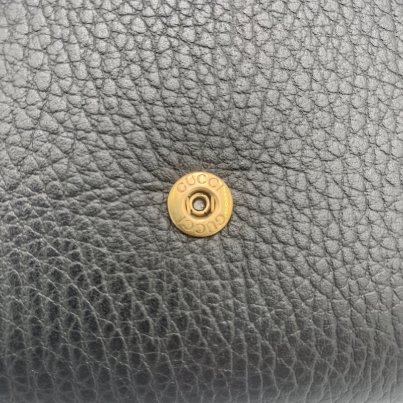 【限定価格】 913 GUCCI グッチ SOHO 2つ折り 長財布 楽天市場】グッチ 二つ折り財布 レディース スクリプト ジップ
