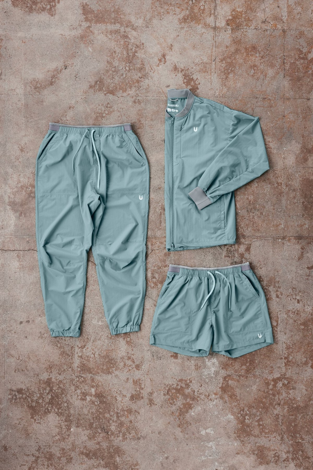 TANNUKI タヌキ Sato Wind Blouson S ランニング Sato Wind Blouson: Malachite | TANNUKI Running Wear Shop